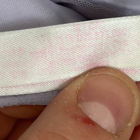 Victoria’s Secret Pink Bralette Lightly Lined Underwire Lace V-Neck Plunge Bra - Picture 5 of 9